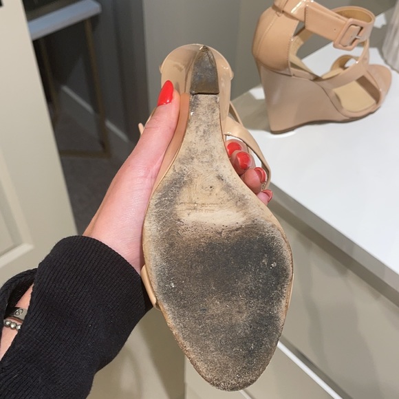 Giuseppe Zanotti Patent Wedge Sandals - Picture 11 of 11